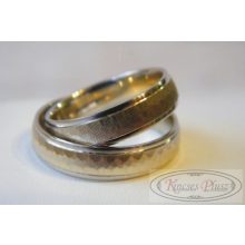 Kétszínű arany karikagyűrű