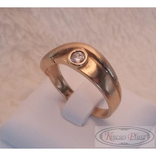 Köves arany gyűrű 54,5-es méret