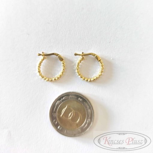 Arany fülbevaló karika