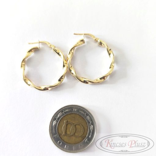 Arany fülbevaló karika cssavart 2,5cm átmérő